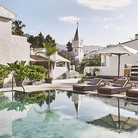Nobu Hotel Marbella (Adults Only) Exterior foto The Hotel's rooftop pool