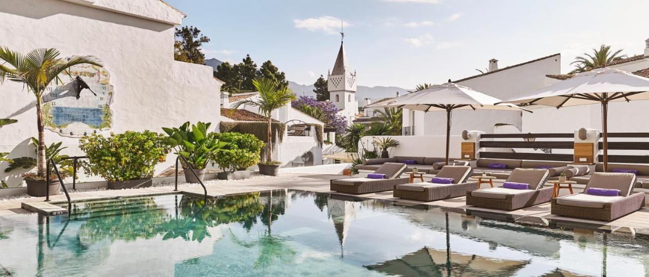 Nobu Hotel Marbella (Adults Only) Exterior foto The hotel's pool