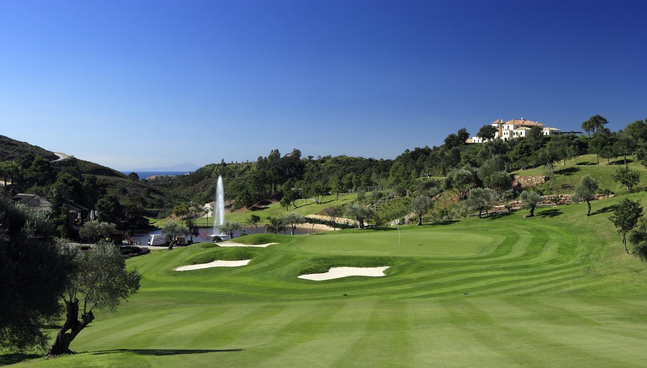 Nobu Hotel Marbella (Adults Only) Exterior foto Golf course at the resort