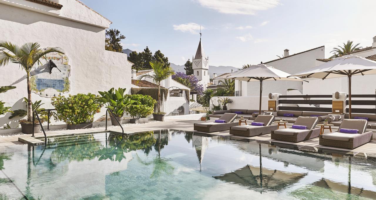 Nobu Hotel Marbella (Adults Only) Exterior foto The Hotel's rooftop pool