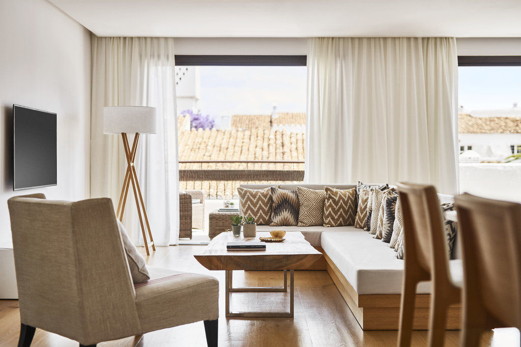 Nobu Hotel Marbella (Adults Only) Exterior foto A living room