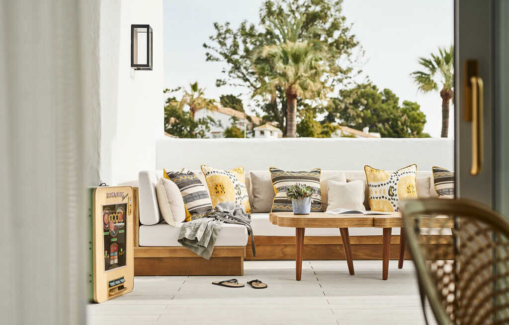 Nobu Hotel Marbella (Adults Only) Exterior foto Outdoor furniture